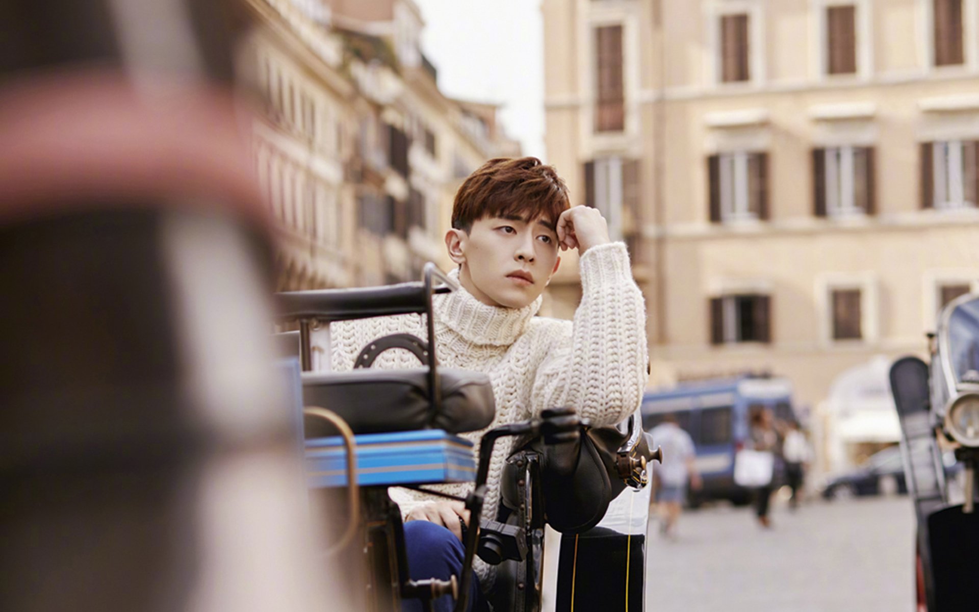 爱游戏电竞-英超青训体系融入心理压力管理提升技术动作稳定性，英超训练足球