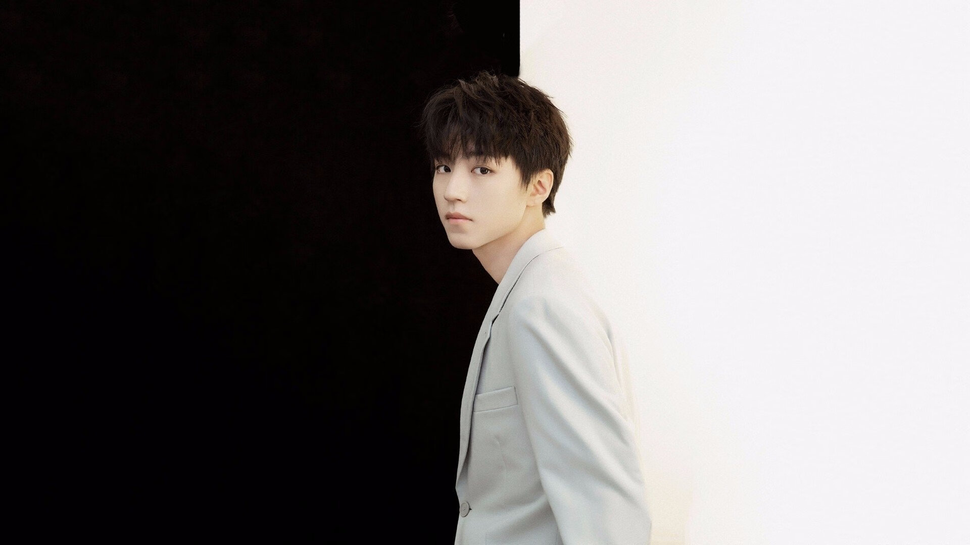 中国男篮年轻球员迎来大赛历练机会，中国男篮年轻一代