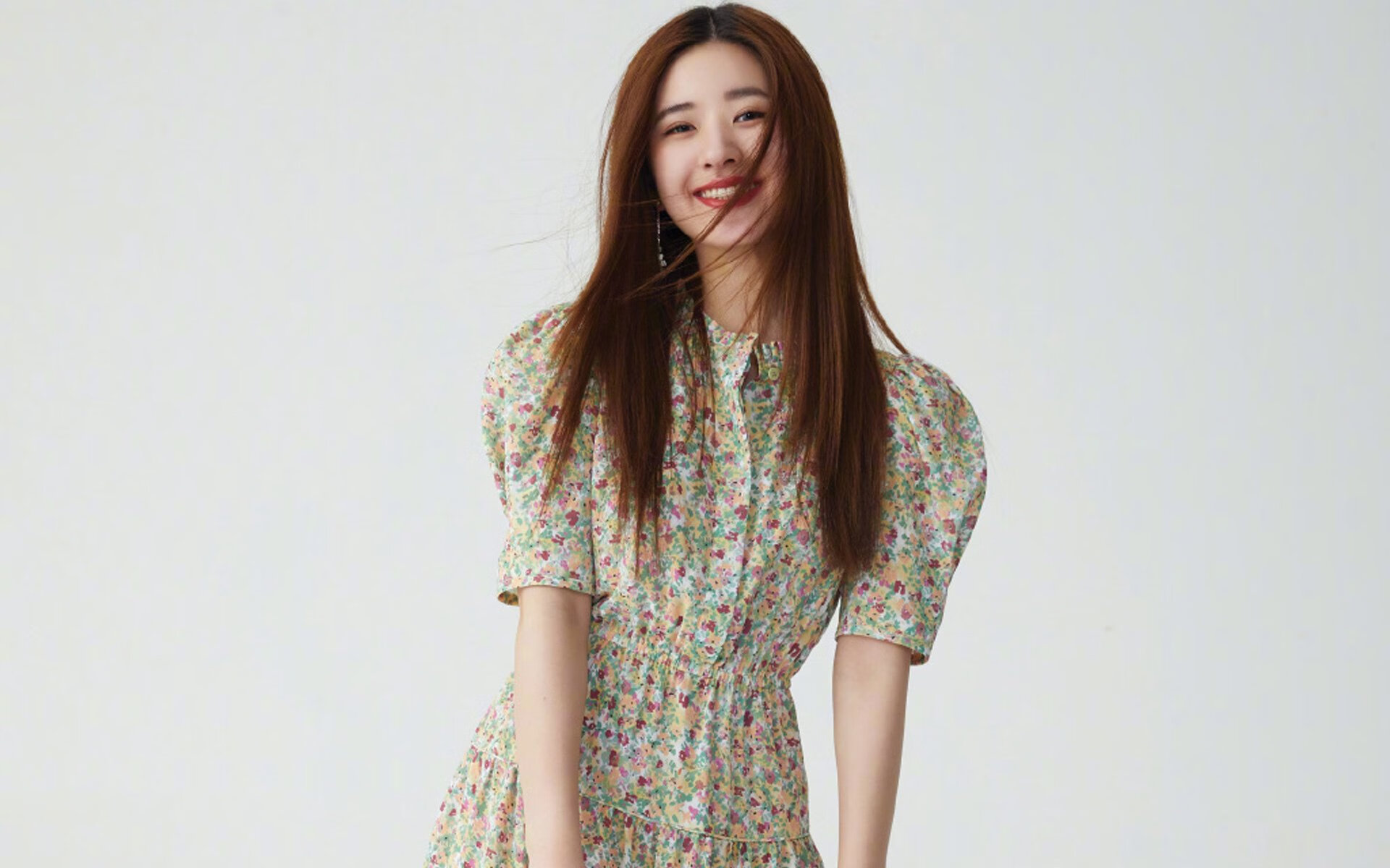 巴黎控制中场压缩对手反击空间，巴黎被逆转两次都是输谁